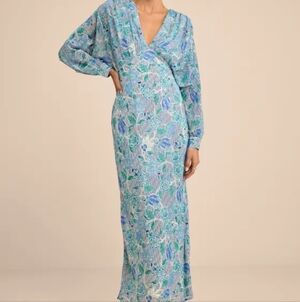 Lulu's Blue-Green Floral V-Neck Long Sleeve Maxi Dress